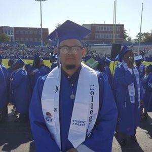 Meet your Posher, Deandre